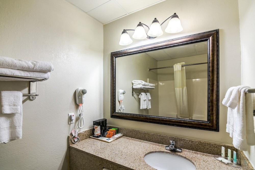 Quality Inn Александер-Сіті Екстер'єр фото