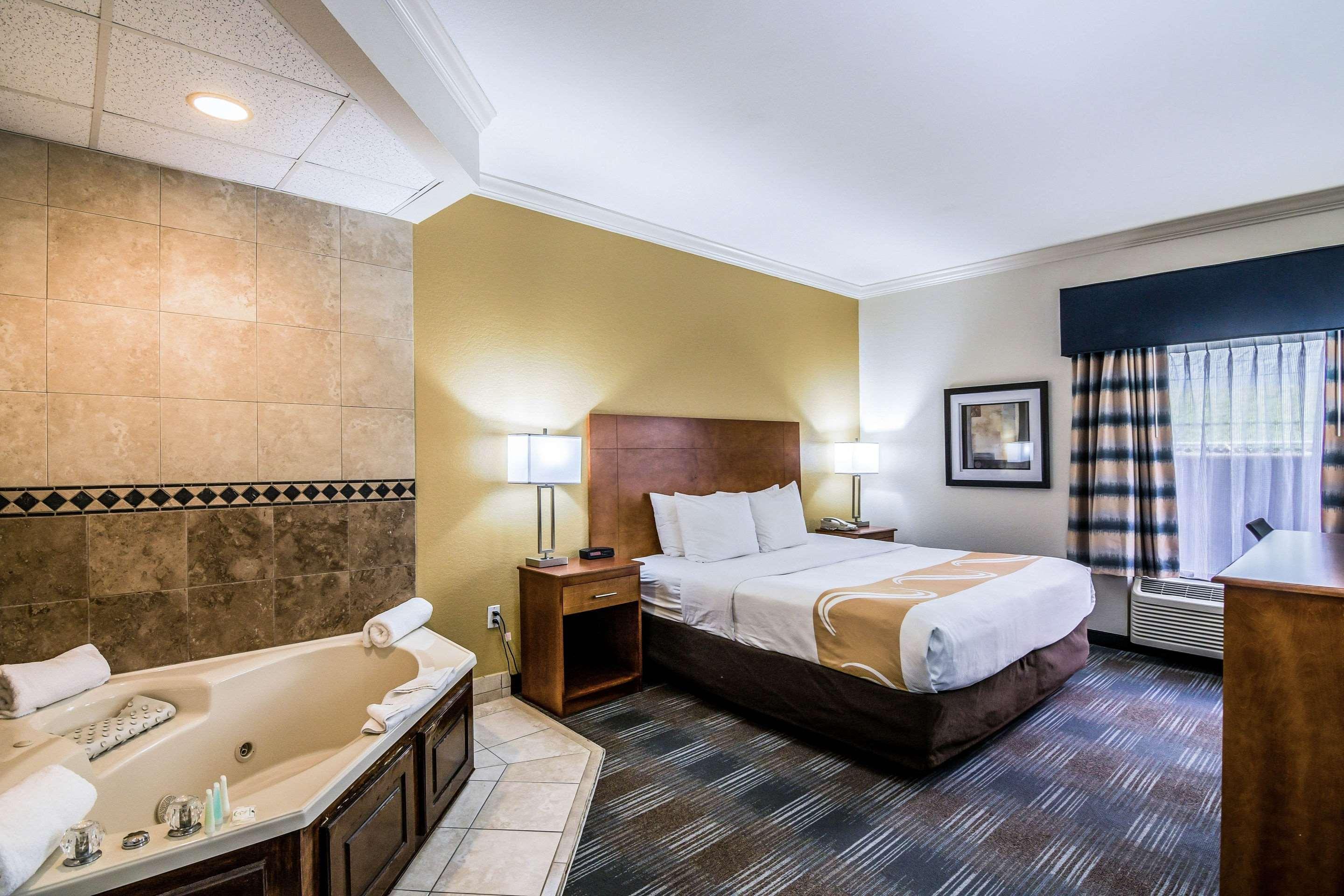 Quality Inn Александер-Сіті Екстер'єр фото