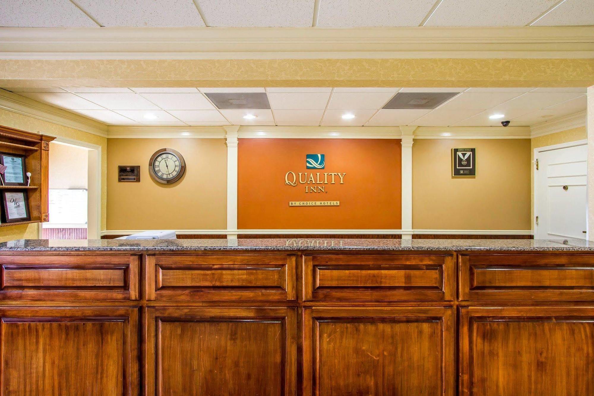 Quality Inn Александер-Сіті Екстер'єр фото